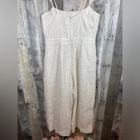 J. Crew Ruffle Jumpsuit in Embroidered Eyelet in White Size 12. - Picture 10 of 13